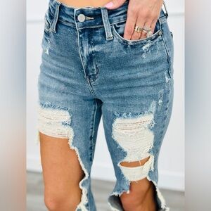 Judy Blue the Bees Knees Distressed High Waist Straight Jeans Size 5/27 NWT